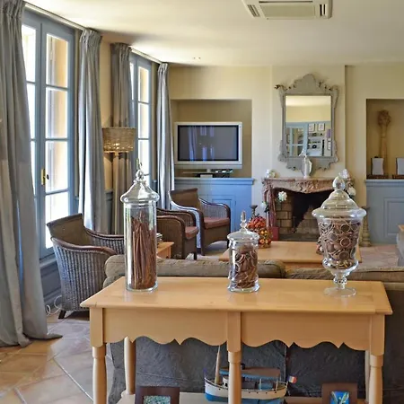 Gorgeous In Beziers With Swimming Pool *