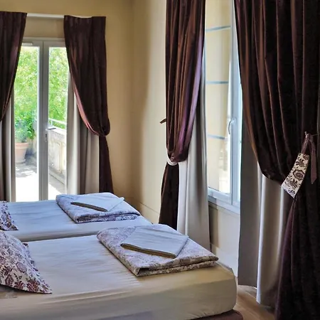Gorgeous In Beziers With Swimming Pool Holiday home